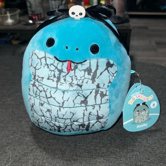 AMITY Snake w Skull Headband Original Squishmallow First to Market - Picture 1 of 5